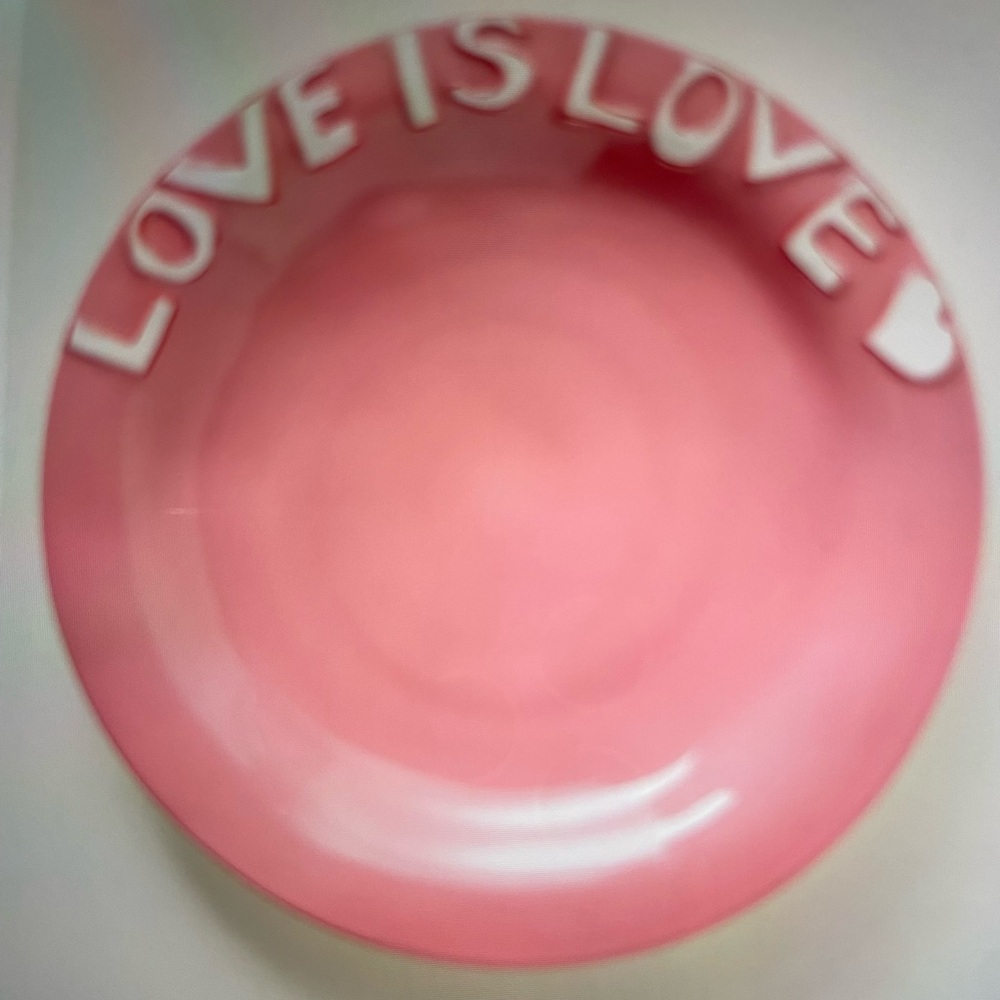 ❤️ ANTHROPOLOGIE L&Clay LOVE IS LOVE STONEARE DESSERT PLATE NEW